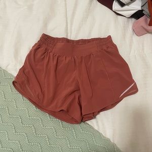 Size 6 lululemon shorts